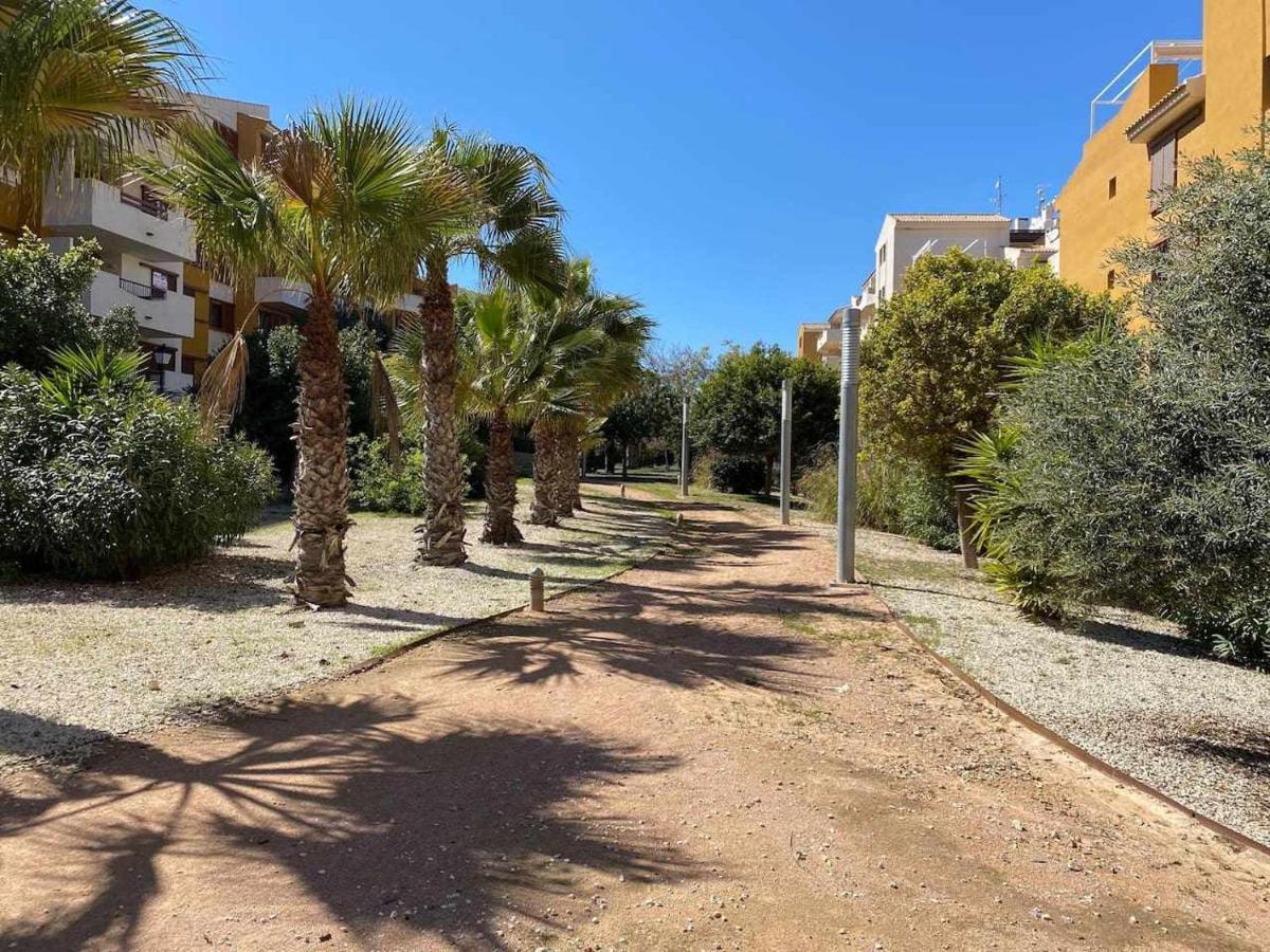 Acogedor Apartamento Al Lado De La Playa Alicante Buitenkant foto